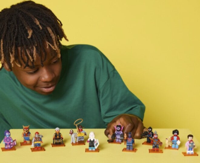 Lego+é-« Minifigures+é-Áspider Man Across the Spider Verse